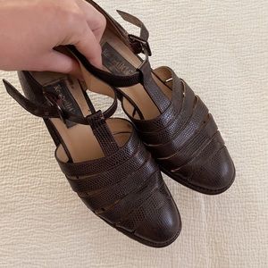 Vintage 90s Kenneth Cole Leather T Strap Chunky Heels sz 7.5